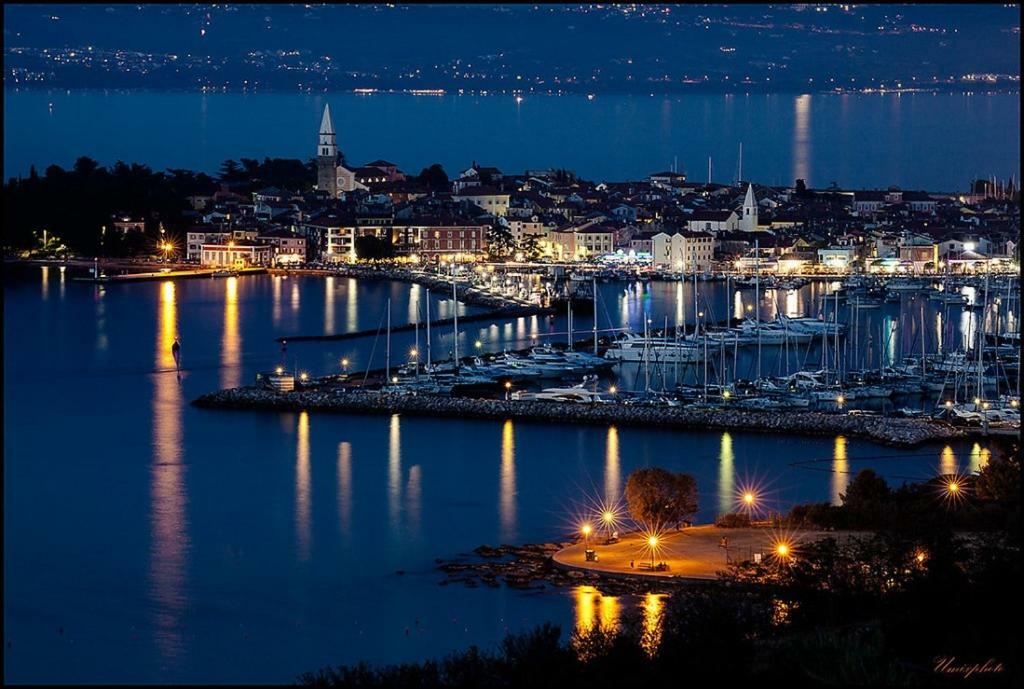 Apartments Old Isola In The Center Izola Dış mekan fotoğraf